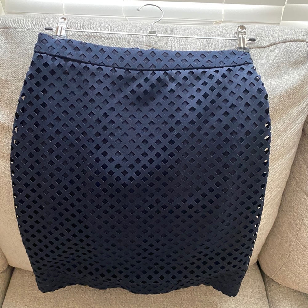 Weave detail skirt